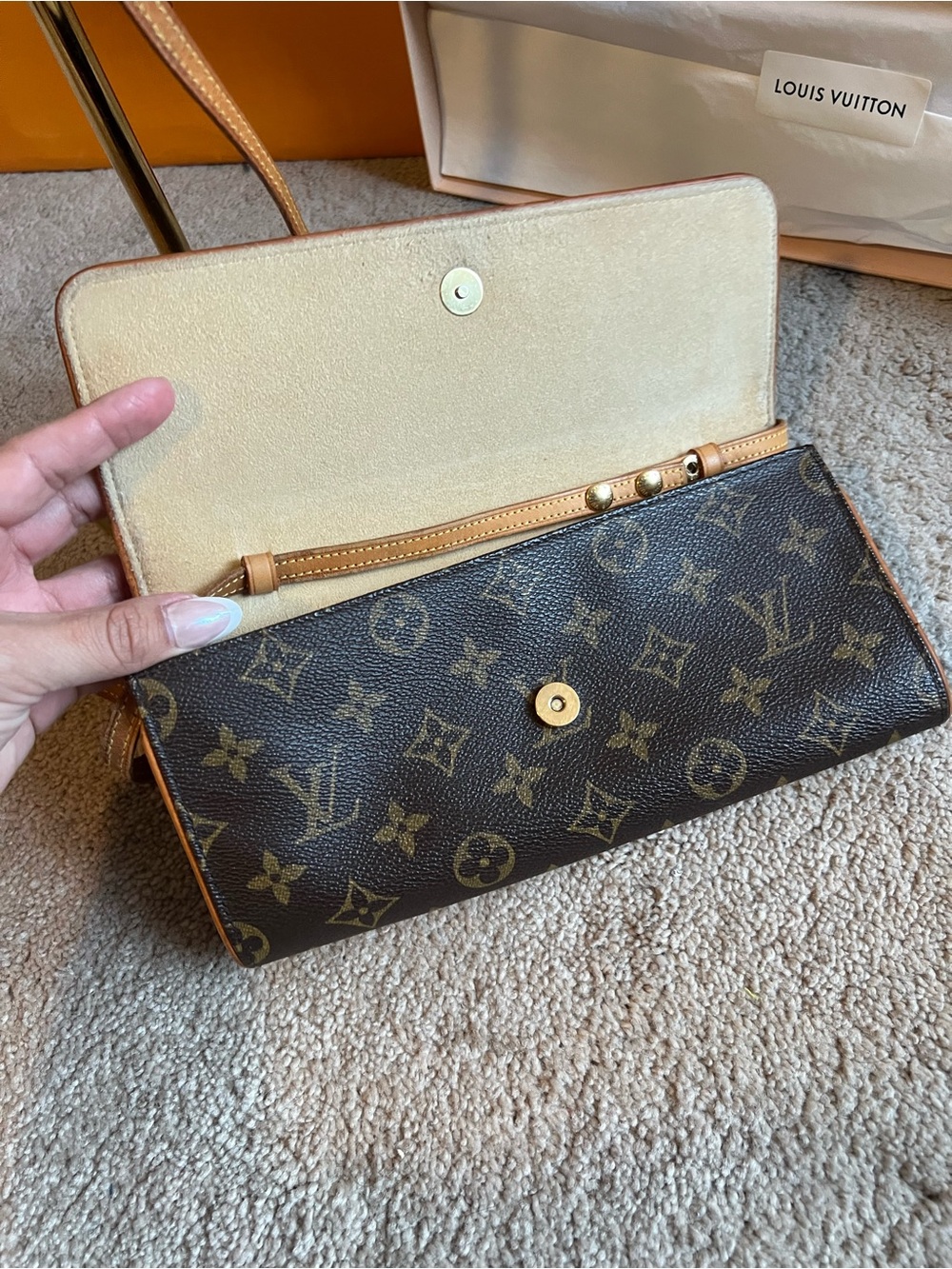 🔥🔥Authentic Louis Vuitton Pochette Twin GM Crossbody Bag full inclusion - Picture 7 of 11